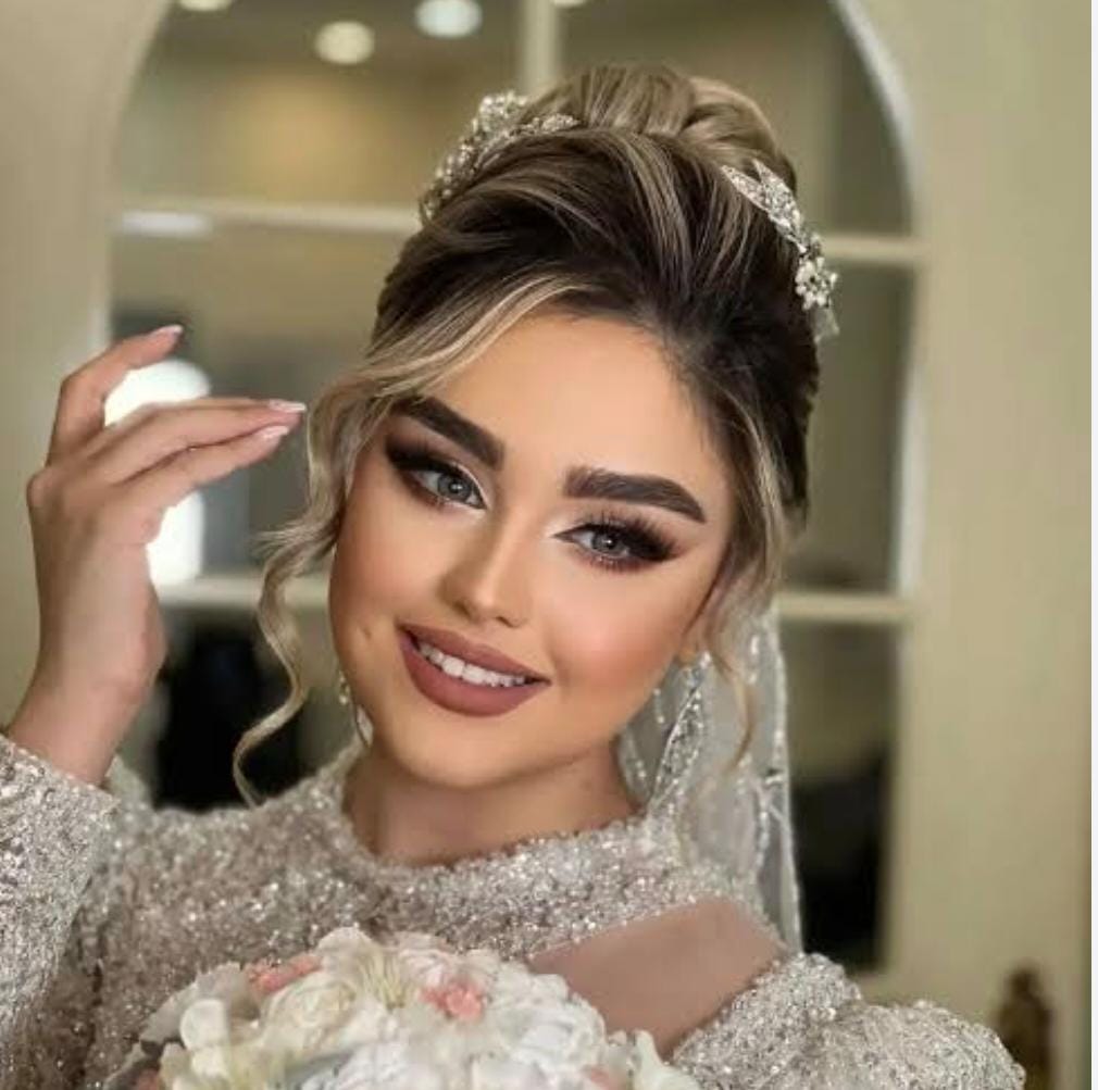 سالن تخصصی شینیون مو آذین در قائمشهر